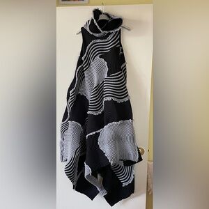 Issey Miyake chic, Dramatic Runway Long KNIT gown